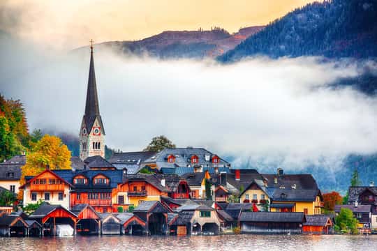 Vienna: Hallstatt Alpine Village Day Trip with Hotel Pickup